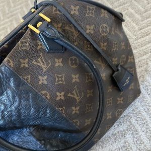 LV BAG